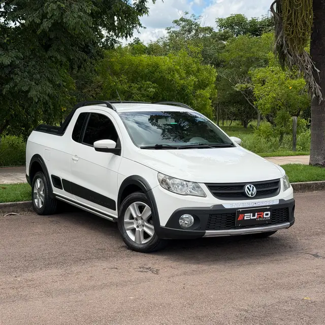 Carro Volkswagen Saveiro 2013 Cross 1.6 (Flex) (cab. estendida)