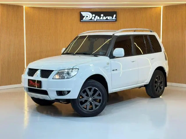 Carro Mitsubishi Pajero TR4 2012 2.0 16V 4X4 (Flex) (Aut)