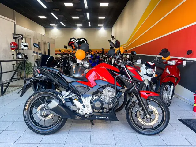 Moto Honda CB 300F Twister 2024 (ABS)