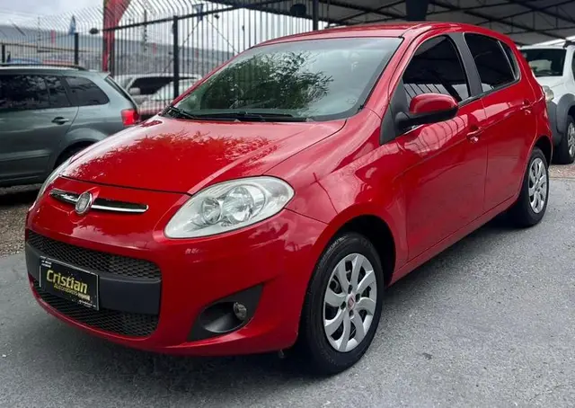 Carro Fiat Palio 2014 Attractive 1.0 8V (Flex)