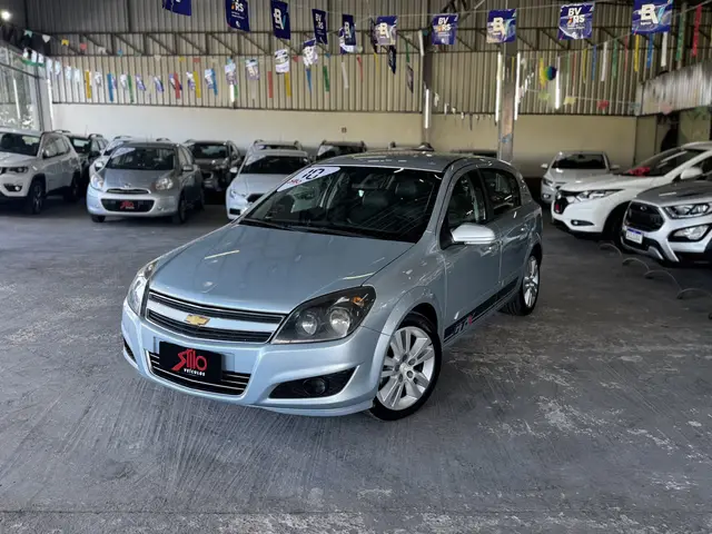 Carro Chevrolet Vectra GT 2010 -X 2.0 8V (Flex)
