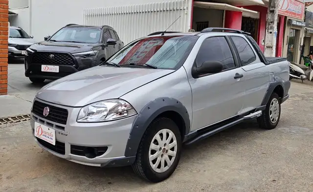 Carro Fiat Strada 2013 Working 1.4 (Flex) (Cabine Dupla)