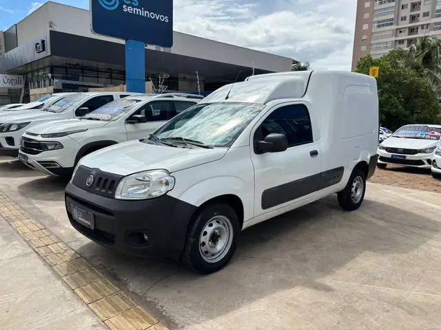 Carro Fiat Fiorino 2021 Furgão 1.4 Working (Flex)