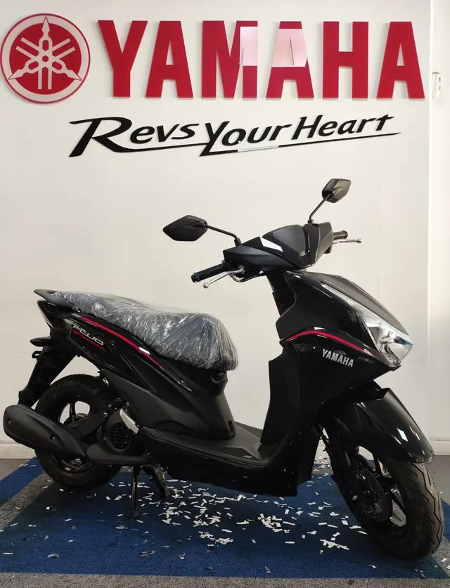 Moto Yamaha Fluo 2026 Hybrid Connected