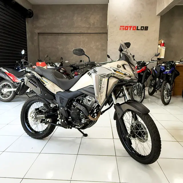 Moto Honda XRE Sahara 300 2025 Adventure