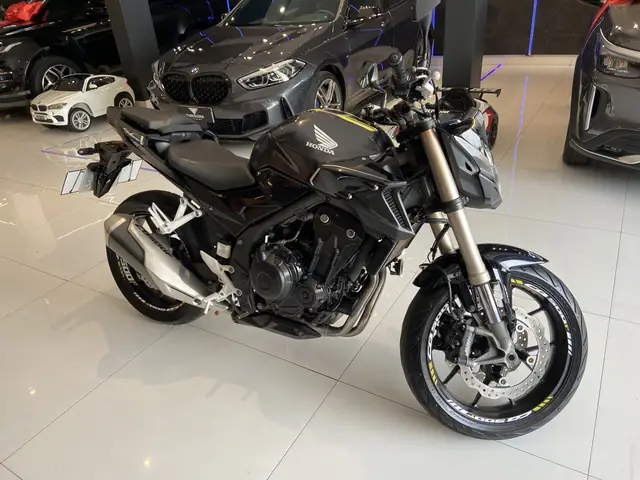 Moto Honda CB 500F 2023 Standard