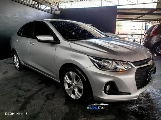 Carro Chevrolet Onix 2023 1.0
