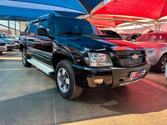 Carro Chevrolet S10 Cabine Dupla 2011 S10 Advantage 4x2 2.4 (Flex) (Cab Dupla)
