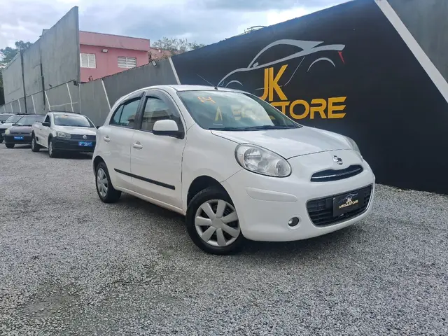 Carro Nissan March 2014 1.0 16V S (Flex)
