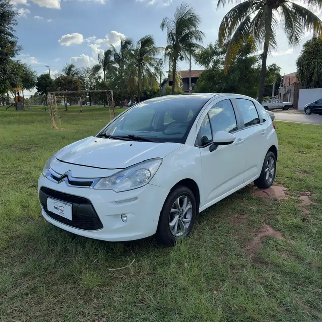Carro Citroën C3 Picasso 2015 Tendance 1.5 8V (Flex)