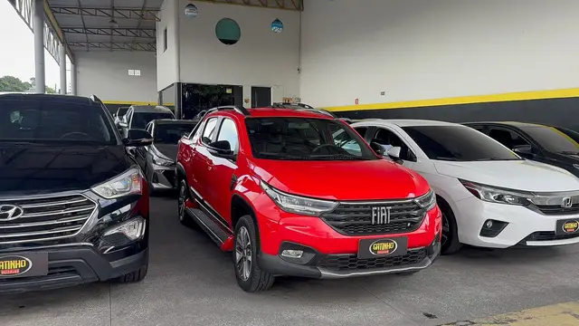 Carro Fiat Strada 2024 Volcano 1.3 Flex 8V CD Aut.