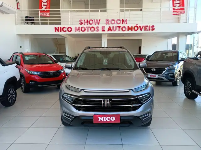 Carro Fiat Toro 2023 Freedom 2.0 TDI 4x4 (Aut)
