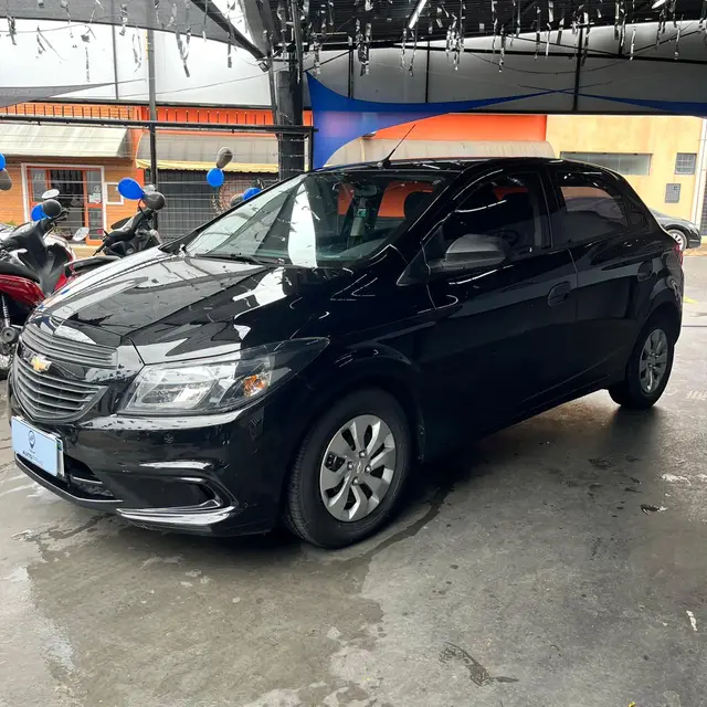 Carro Chevrolet Onix 2019 1.0 Joy SPE/4