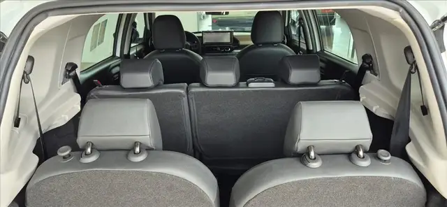 Carro Citroën C3 Aircross 2025 Shine 1.0 Flex Turbo 200 AT