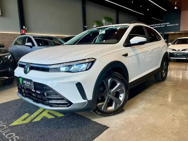 Carro Volkswagen Nivus 2025 Highline 200 TSI