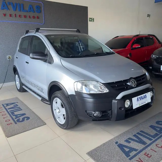 Carro Volkswagen CrossFox 2006 1.6 (Flex)