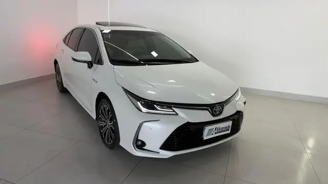 Carro Toyota Corolla 2023 Altis Hybrid Premium 1.8 Flex