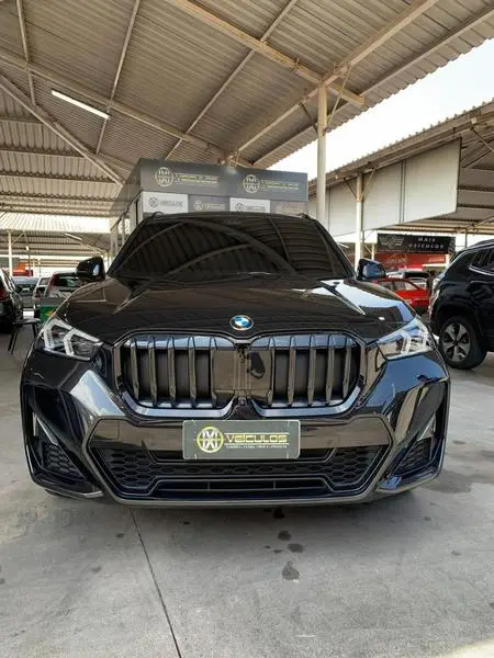 Carro BMW X1 2025 sDrive20i M Sport 2.0 Turbo (Aut.)