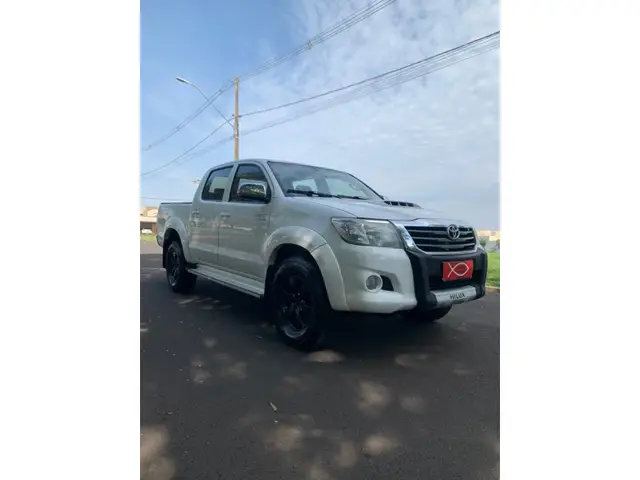 Carro Toyota Hilux Cabine Dupla 2013 Hilux 3.0 TDI 4x4 CD SRV Top (Aut)