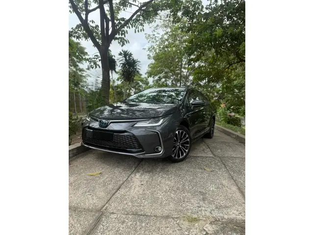 Carro Toyota Corolla 2026 Altis Hybrid Premium 1.8 Flex