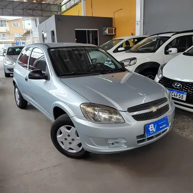 Carro Chevrolet Celta 2014 LS 1.0 (Flex) 2p