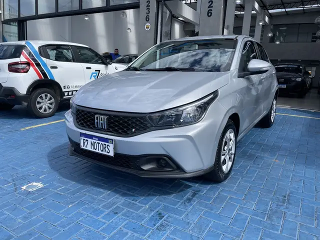 Carro Fiat Argo 2025 Drive 1.0