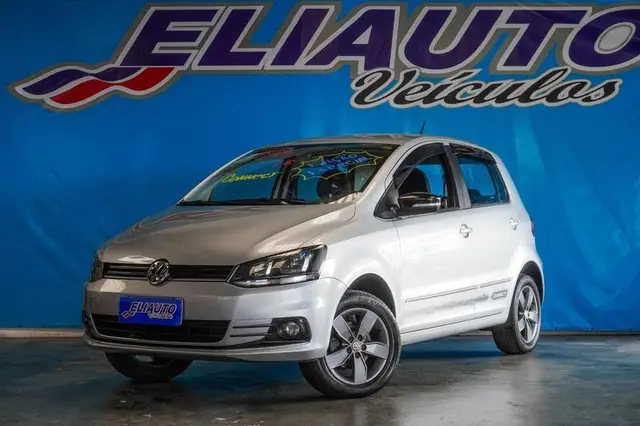 Carro Volkswagen Fox 2019 1.6 MSI Connect (Flex)