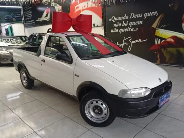 Carro Fiat Strada 2001 Working 1.5 MPi
