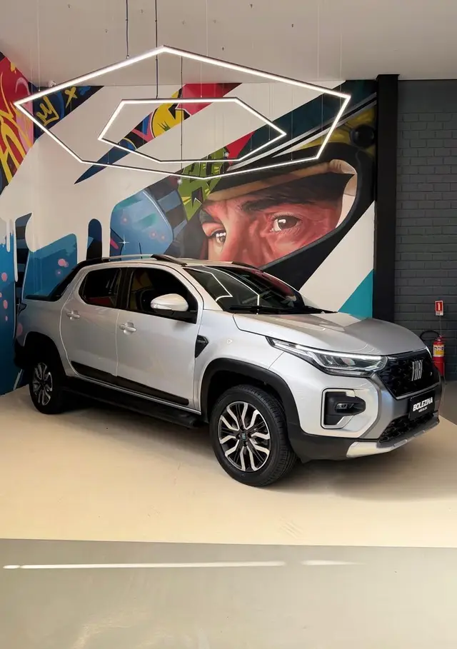 Carro Fiat Strada 2024 Ranch 1.0 Flex Turbo CD Aut.