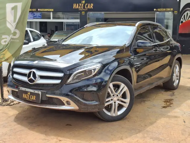 Carro Mercedes-Benz GLA 250  2016 GLA 250 Sport