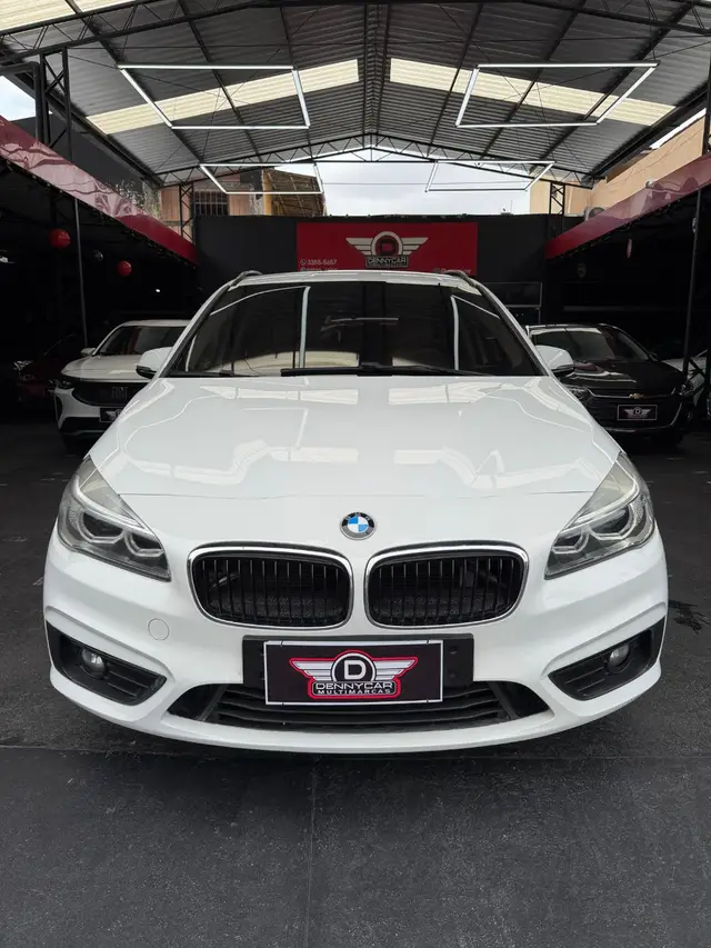 Carro BMW 220i Active Tourer 2016 220i CAT GP ActiveFlex