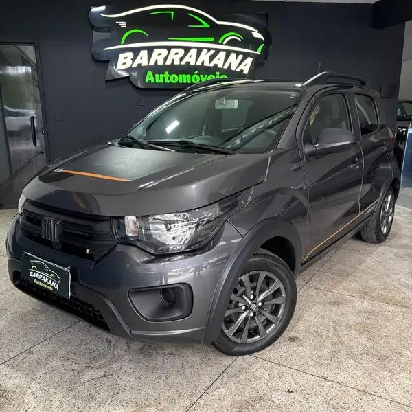 Carro Fiat Mobi 2024 Trekking 1.0