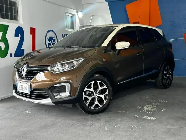Carro Renault Captur 2018 Intense 1.6 16v SCe CVT (Flex)