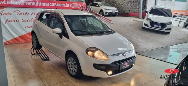 Carro Fiat Punto 2014 Attractive 1.4 (Flex)