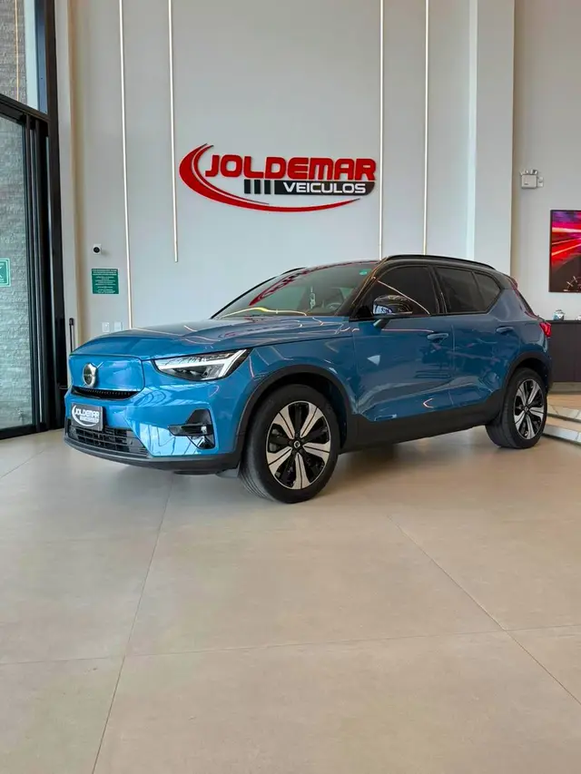 Carro Volvo XC40 2023 Recharge Plus