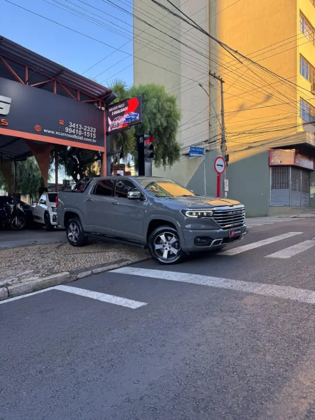 Carro Ram Rampage 2024 Laramie 2.0 Turbo