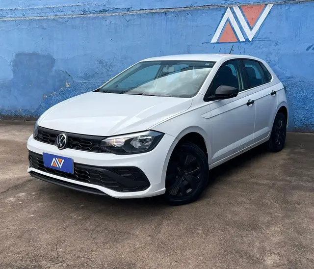 Carro Volkswagen Polo 2025 Track 1.0 Flex 12V 5p