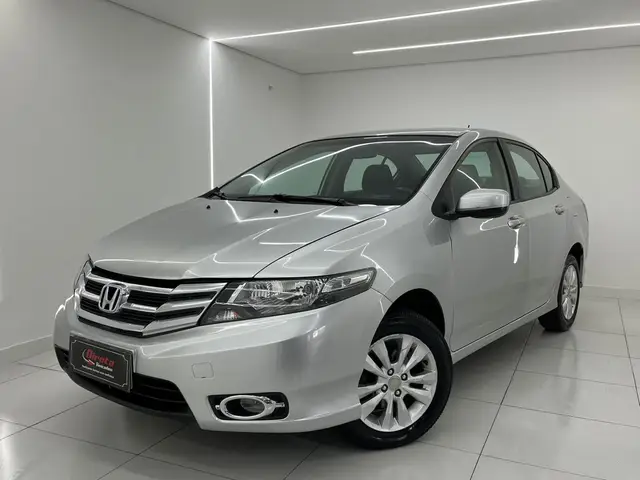 Carro Honda City 2013 LX 1.5 16V (flex)