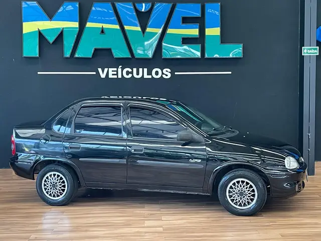 Carro Chevrolet Classic 2006 Corsa Sedan  Life 1.6