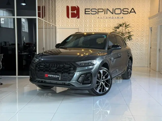 Carro Audi Q5 2025 S-Line Black 2.0 TFSI Quat. S-Tronic