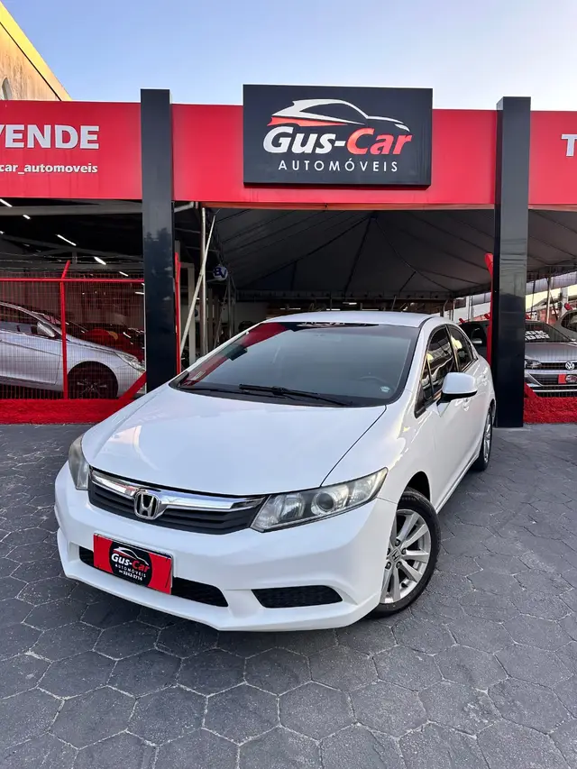 Carro Honda Civic 2015 LXS 1.8 i-VTEC (Flex)