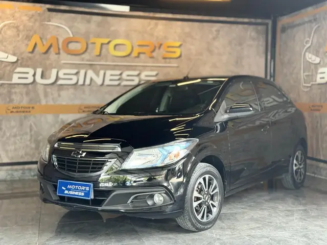 Carro Chevrolet Onix 2015 1.4 LTZ SPE/4 (Aut)