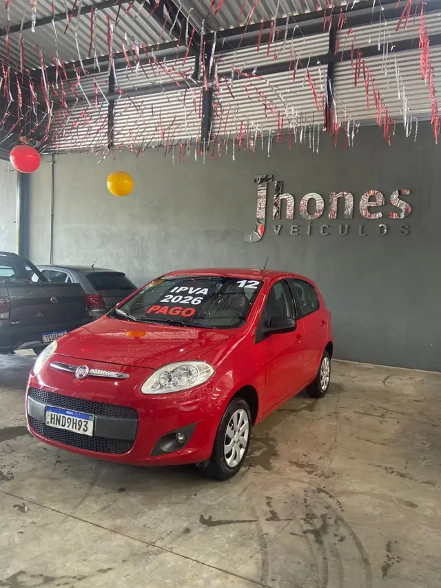 Carro Fiat Palio 2012 Attractive 1.4 8V (Flex)
