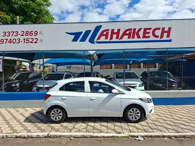 Carro Chevrolet Onix 2018 1.0 LT SPE/4