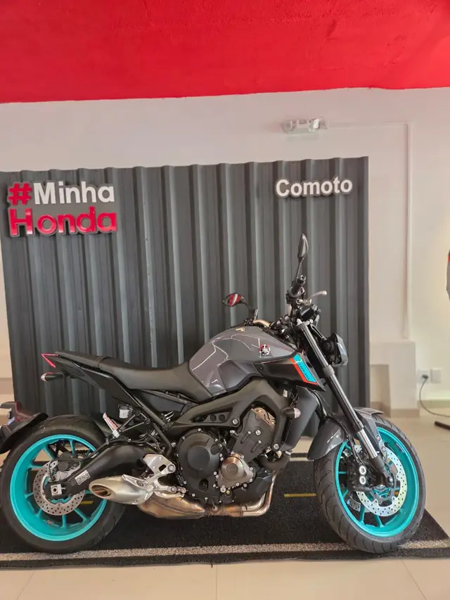 Moto Yamaha MT-09  2024 ABS