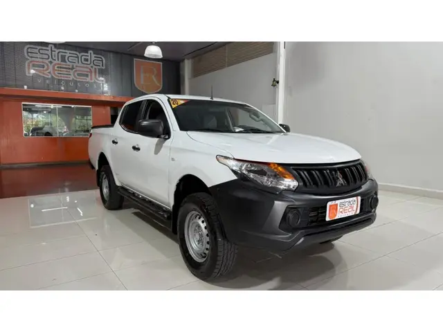 Carro Mitsubishi L200 Triton Sport 2020 Sport 2.4 DID-H GL 4WD