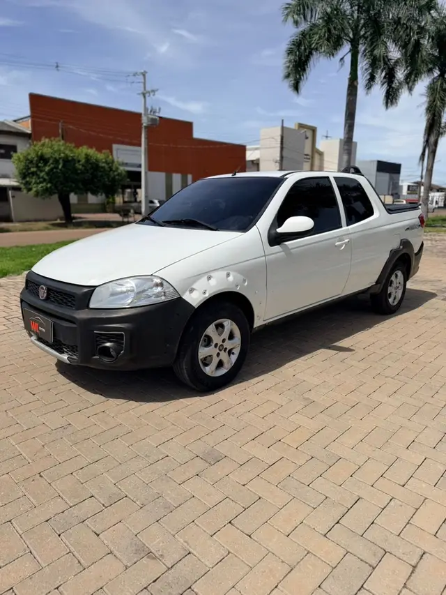 Carro Fiat Strada 2019 Freedom 1.4 CD (Flex)
