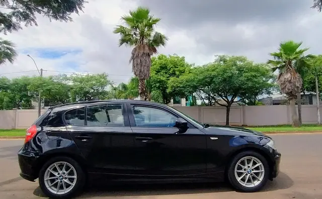 Carro BMW 118i 2011 118i Top 2.0