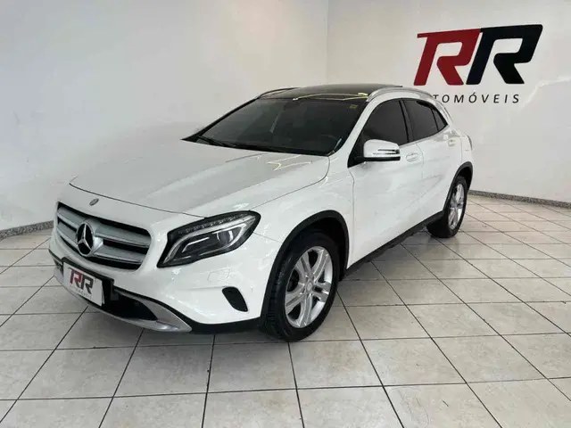 Carro Mercedes-Benz GLA 200 2015 GLA 200 1.6 Vision
