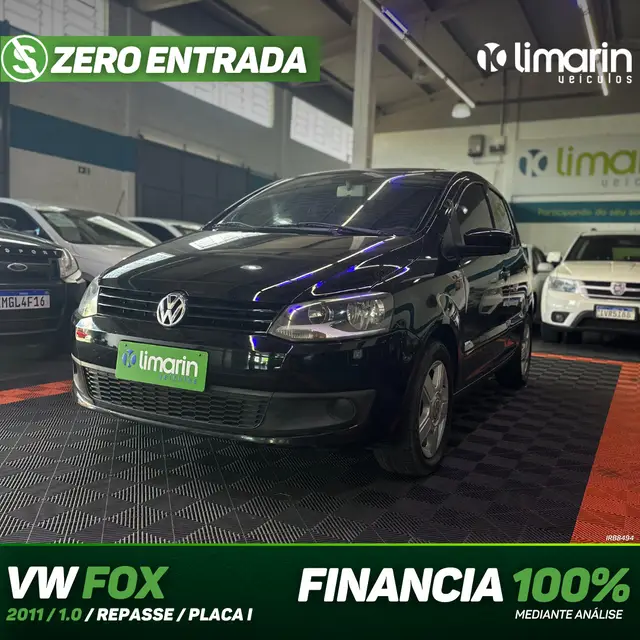 Carro Volkswagen Fox 2011 1.0 8V (Flex) 4p